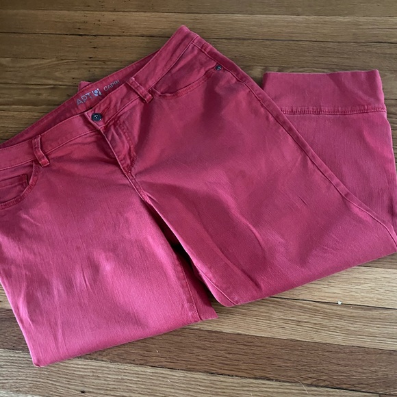 Apt nine red denim capris size 14 large roomy - Picture 5 of 8